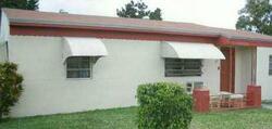 Pre-foreclosure in  NW 146TH ST Miami, FL 33168