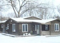 Pre-foreclosure in  CLEVELAND DR Mchenry, IL 60050