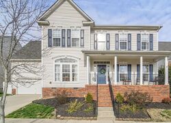 Pre-foreclosure in  Laurel Berry Ln Huntersville, NC 28078