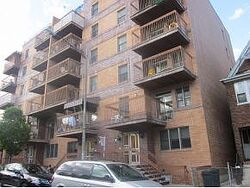 Pre-foreclosure in  42nd St  Brooklyn, NY 11219