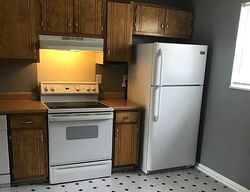 Pre-foreclosure in  Kingswood Way Radcliff, KY 40160