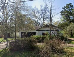 Pre-foreclosure in  Columbia Ave Monroe, LA 71203