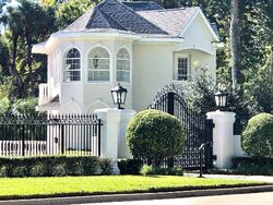 Pre-foreclosure in  Broadriver Rd Ormond Beach, FL 32174