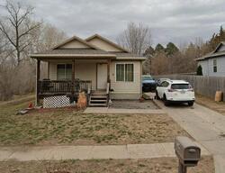 Pre-foreclosure in  Nw 4th St Lincoln, NE 68521