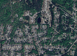 Pre-foreclosure in  Crestmont Way Nw Kennesaw, GA 30152