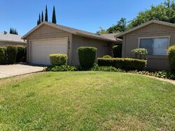 Pre-foreclosure in  Pistachio Way Sacramento, CA 95827
