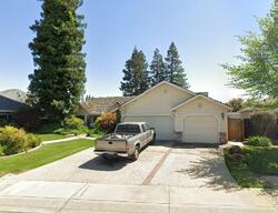 Pre-foreclosure in  PORTOFINO DR Yuba City, CA 95993
