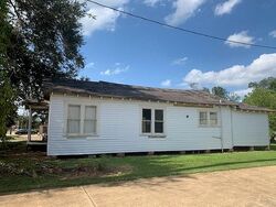 Pre-foreclosure in  Texas Ave Alexandria, LA 71301