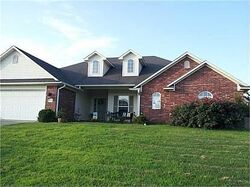 Pre-foreclosure in  Osprey Dr Greenwood, AR 72936
