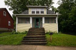 Pre-foreclosure in  MOUNT PLEASANT ST Fall River, MA 02720