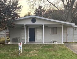  Pear St, Vidalia LA