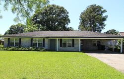 Pre-foreclosure in  S Morgan Ave Broussard, LA 70518