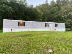  Card Mountain Rd, Mouthcard KY