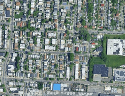 Pre-foreclosure in  Graham Ct Flushing, NY 11354