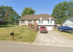Pre-foreclosure in  Kristen St Cameron, MO 64429