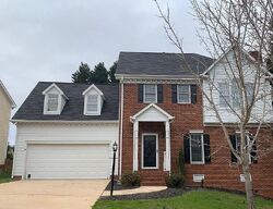 Pre-foreclosure in  Ivy Ridge Ct Greensboro, NC 27407