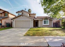 Pre-foreclosure in  Markham Ave Modesto, CA 95358
