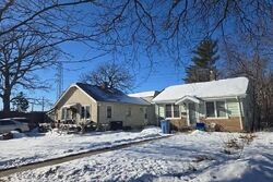 Pre-foreclosure in  Dight Ave Minneapolis, MN 55406