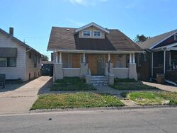 Pre-foreclosure in  Ivy St East Chicago, IN 46312