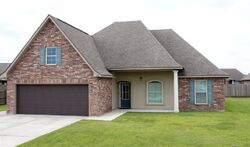 Pre-foreclosure in  Carriage Way Thibodaux, LA 70301