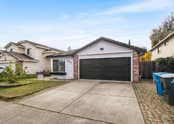Pre-foreclosure in  Colby Dr Vacaville, CA 95687