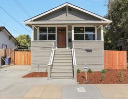 Pre-foreclosure in  Santa Clara Way Sacramento, CA 95817