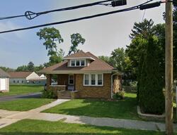 Pre-foreclosure in  Main St Burlington, IL 60109