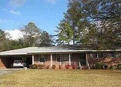 Pre-foreclosure in  Forest Hill Dr Warner Robins, GA 31088