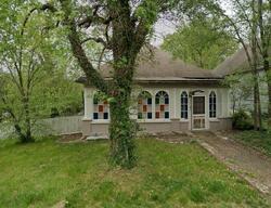 Pre-foreclosure in  E Todd St Frankfort, KY 40601