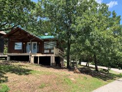 Pre-foreclosure in  DIAMOND HEAD DR Sand Springs, OK 74063