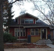 Pre-foreclosure in  Hague Ave Saint Paul, MN 55104