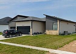 Pre-foreclosure in  Augustine Ave Lincoln, NE 68516