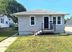 Pre-foreclosure in  Ridge Ave Sioux City, IA 51106