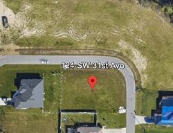 Pre-foreclosure in  Sw 31st Ave Cape Coral, FL 33991