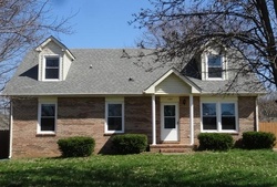 Pre-foreclosure in  WOODBRIDGE DR Clarksville, TN 37042