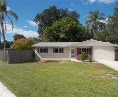 Pre-foreclosure in  LALANI BLVD Sarasota, FL 34232