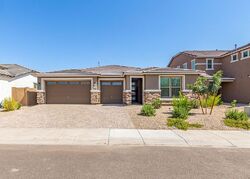 Pre-foreclosure in  W Jones Ave Phoenix, AZ 85043