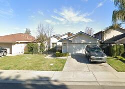 Pre-foreclosure in  WOOD DUCK CIR Stockton, CA 95207
