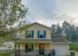 Pre-foreclosure in  Lake Dr Cedar Hill, MO 63016
