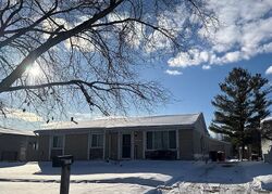 Pre-foreclosure in  Dunboyne Cir Clinton Township, MI 48038
