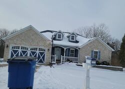 Pre-foreclosure in  Riverwoods Dr Bonne Terre, MO 63628