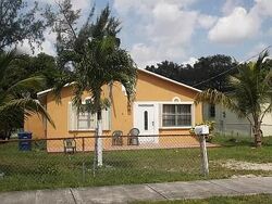 Pre-foreclosure in  Nw 20th Ave Miami, FL 33147