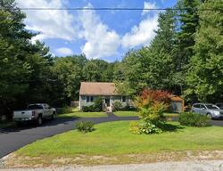 Pre-foreclosure in  Hollow Oak Dr Sandown, NH 03873