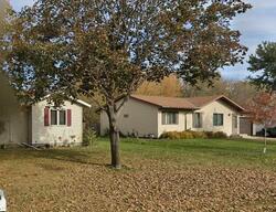 Pre-foreclosure in  11th Ave Se Willmar, MN 56201