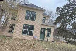 Pre-foreclosure in  Park St Anoka, MN 55303