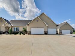  Prairie Hills Ln, Prior Lake MN