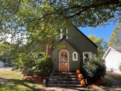 Pre-foreclosure in  Zane Ave N Minneapolis, MN 55422