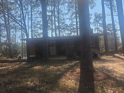 Pre-foreclosure in  Pine Hill Cir Florence, MS 39073