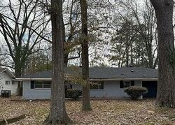 Pre-foreclosure in  Smallwood St Jackson, MS 39212