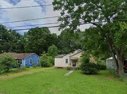 Pre-foreclosure in  Cherry St Hattiesburg, MS 39401